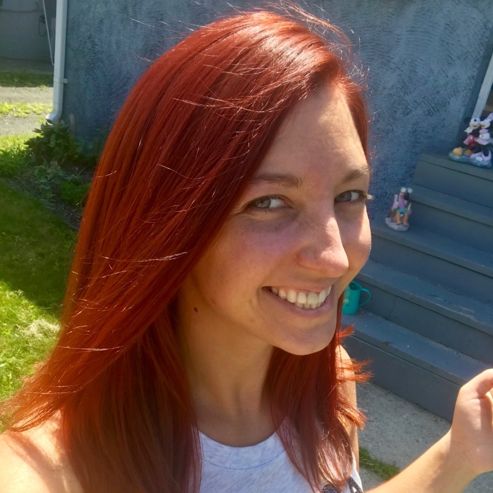 Meet your Posher, Laura